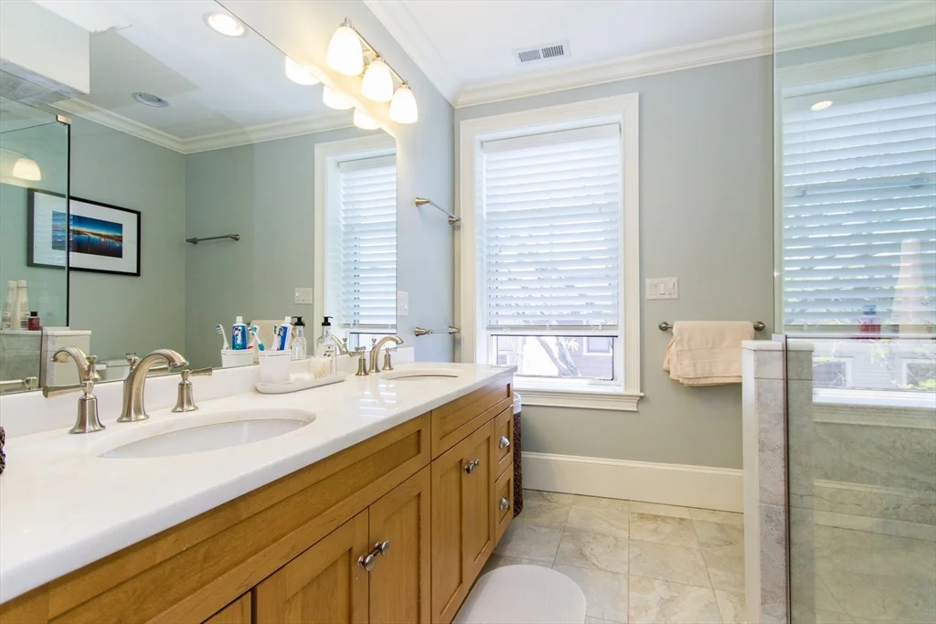 3 bed, 2 bath apartment for rent at 38 Mystic St Unit 2, Charlestown — photo 12 of 16