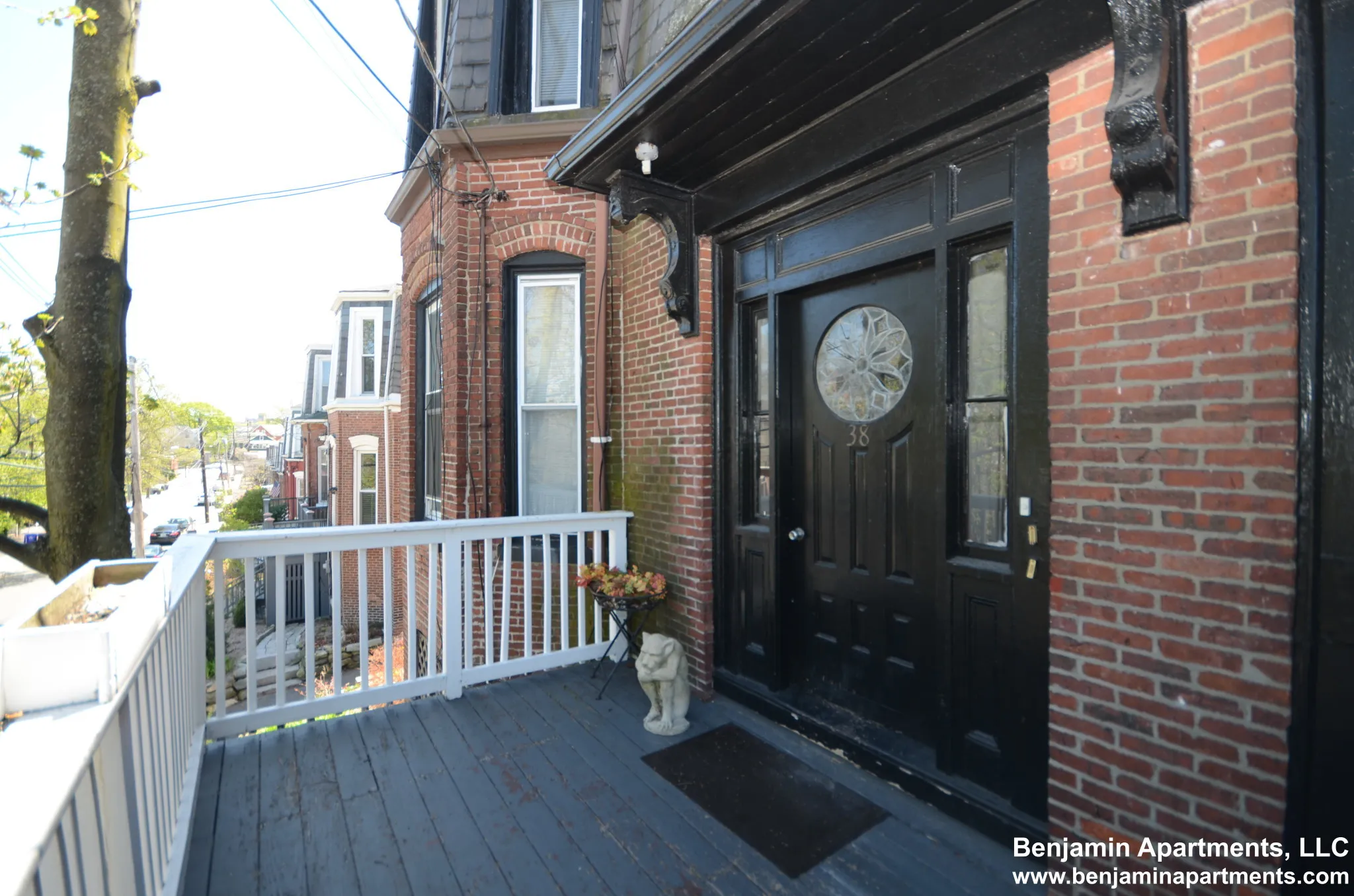 3 bed, 1 bath apartment for rent at 38 Newton St Unit 1, Brighton — photo 8 of 16