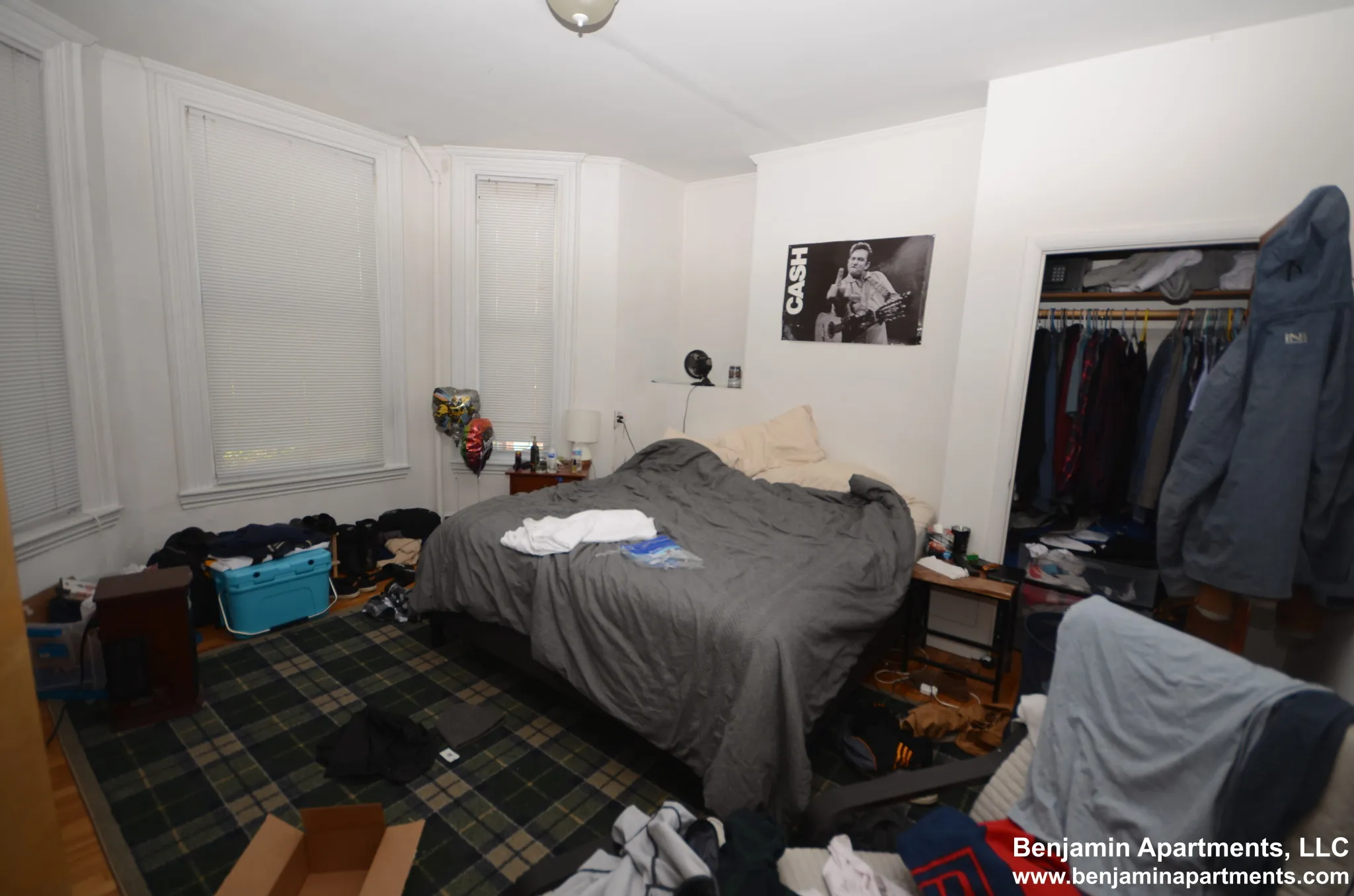 3 bed, 1 bath apartment for rent at 38 Newton St Unit 1, Brighton — photo 6 of 16