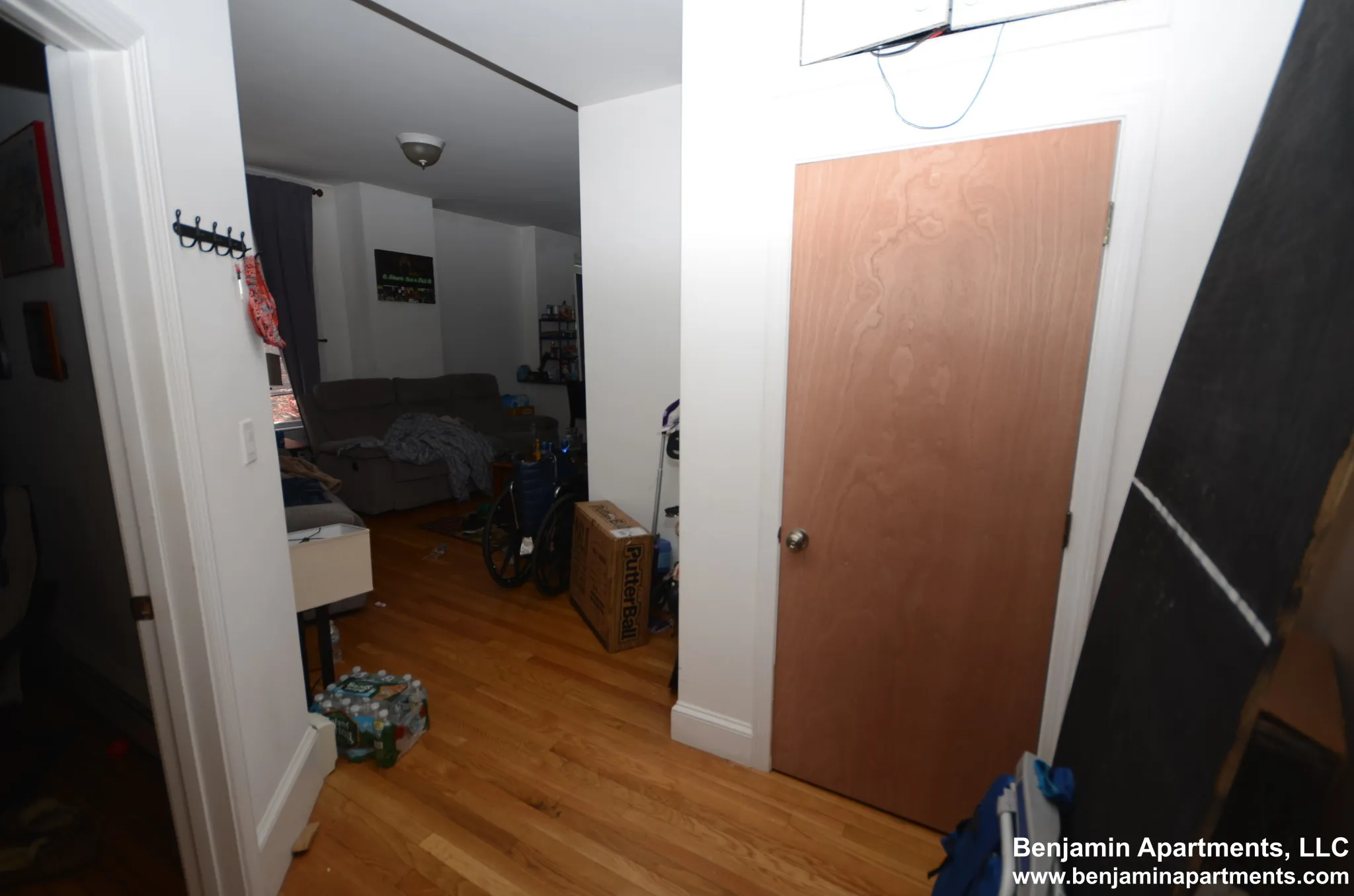 3 bed, 1 bath apartment for rent at 38 Newton St Unit 1, Brighton — photo 7 of 16
