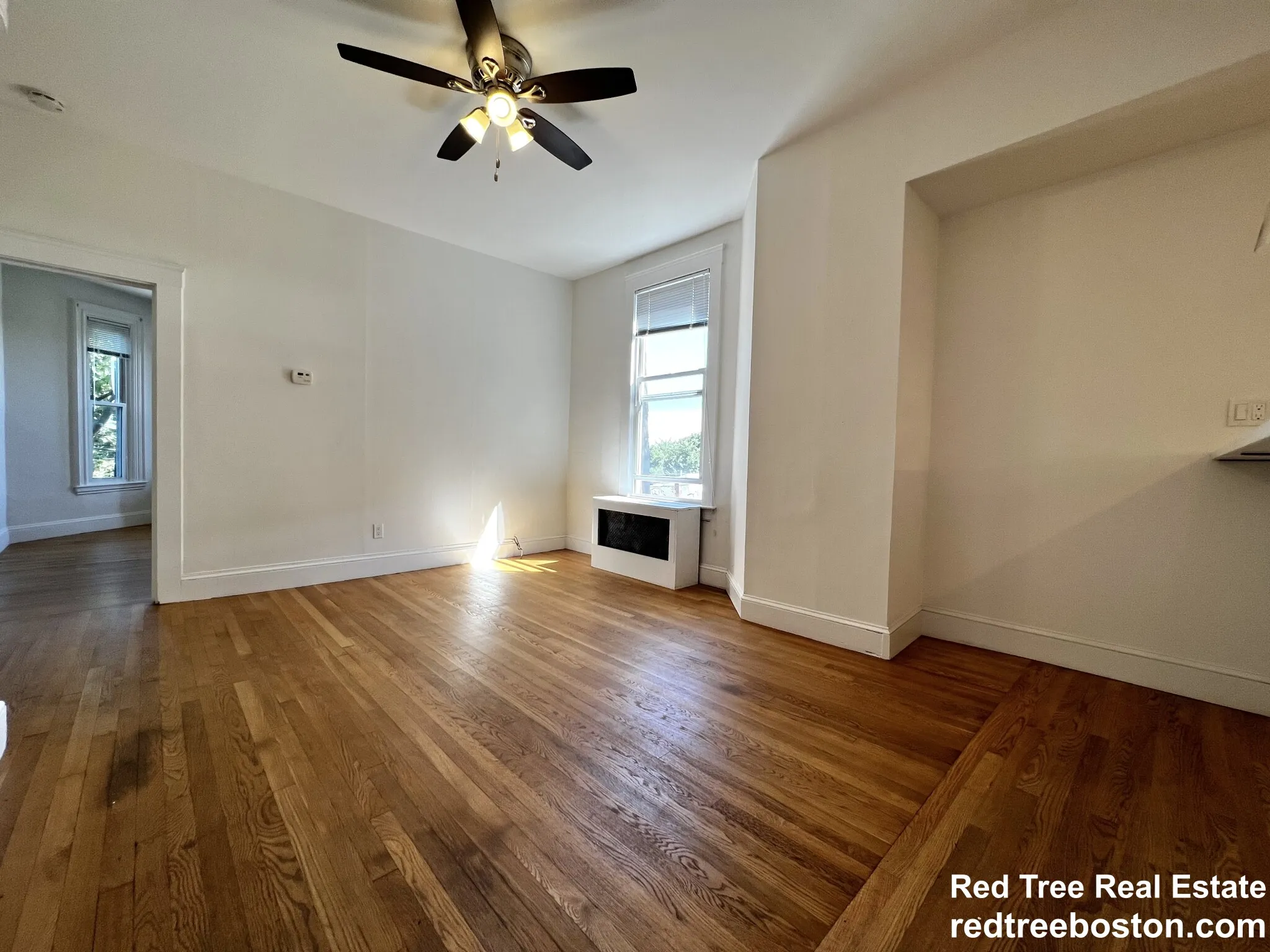 4 bed, 1 bath apartment for rent at 38 Newton St Unit 2, Brighton — photo 5 of 49