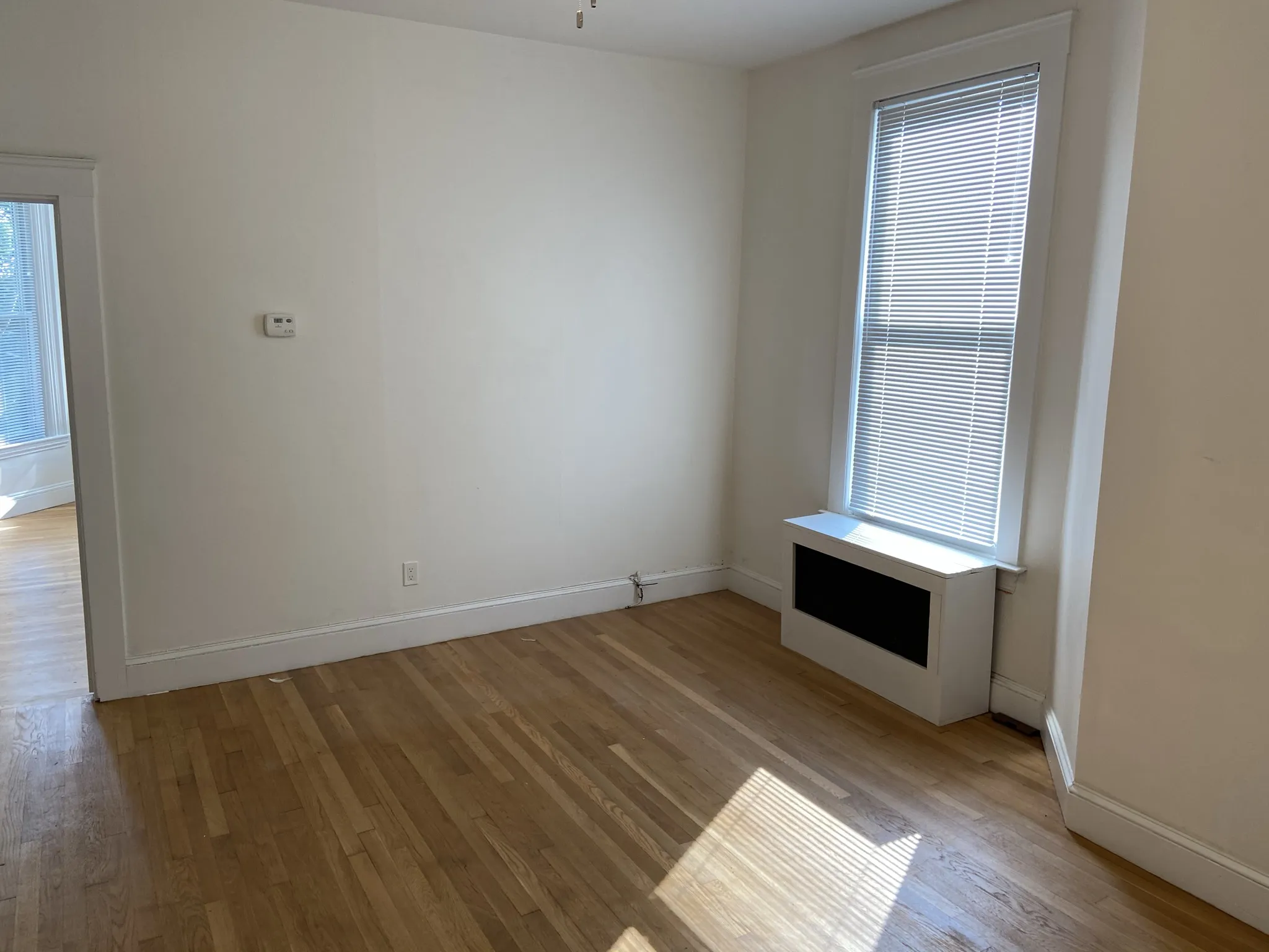 4 bed, 1 bath apartment for rent at 38 Newton St Unit 2, Brighton — photo 42 of 49