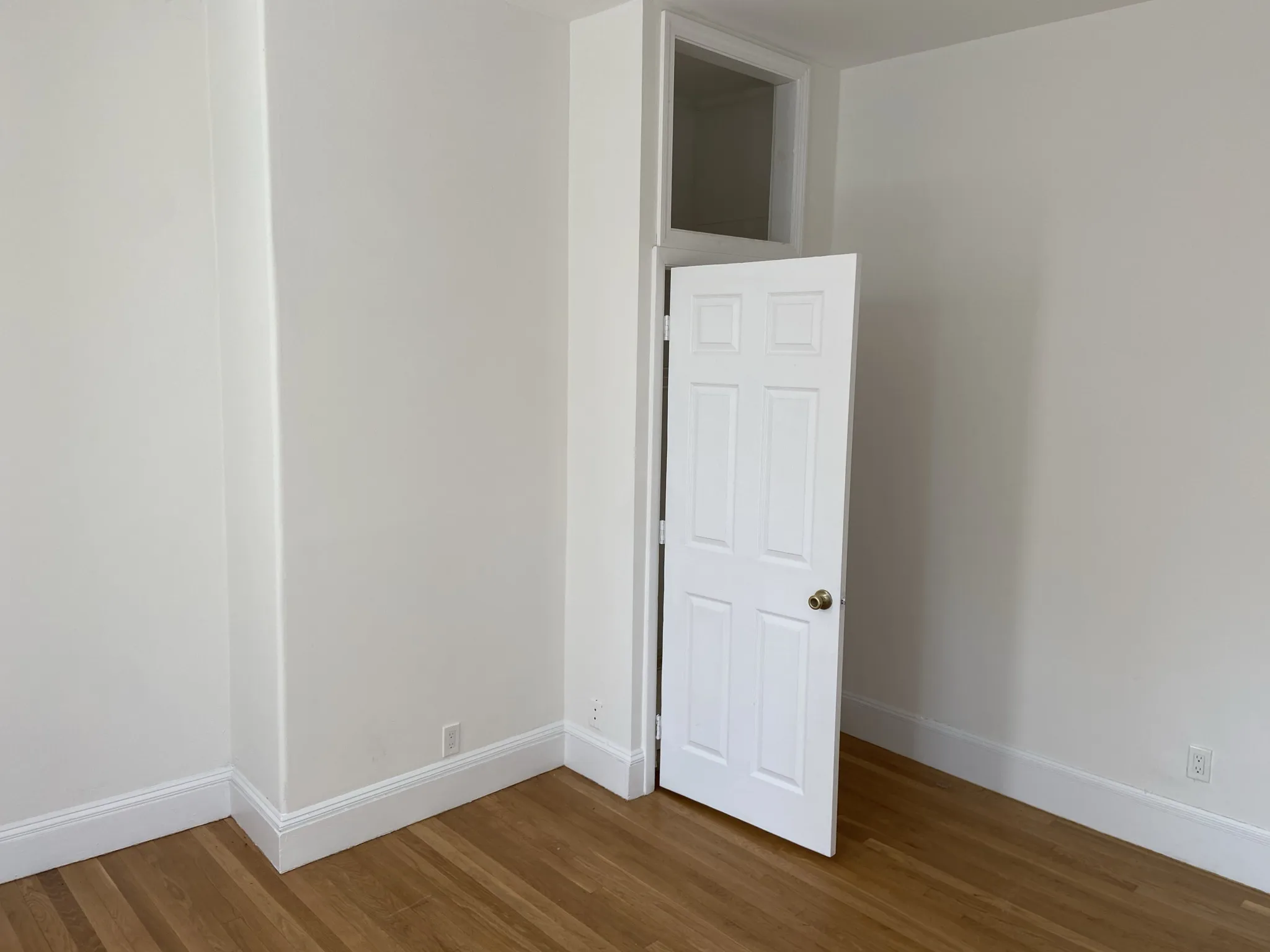 4 bed, 1 bath apartment for rent at 38 Newton St Unit 2, Brighton — photo 43 of 49