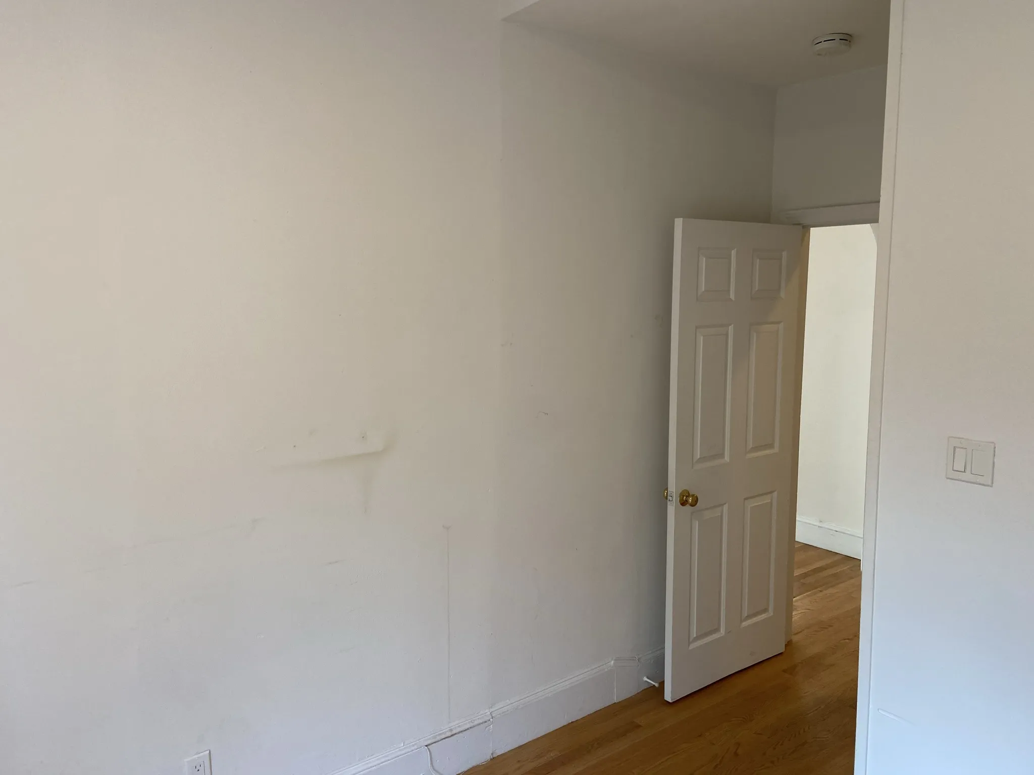 4 bed, 1 bath apartment for rent at 38 Newton St Unit 2, Brighton — photo 39 of 49