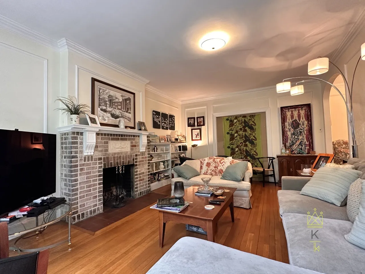 3 bed, 2 bath apartment for rent at 38 Park St Unit 1, Brookline — photo 3 of 16