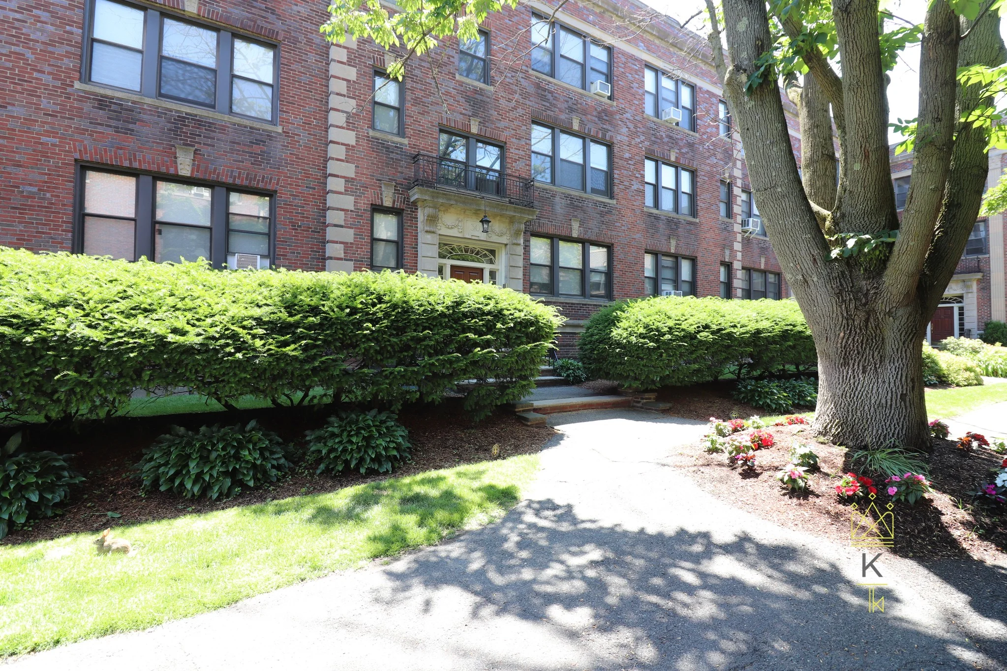 3 bed, 2 bath apartment for rent at 38 Park St Unit 1, Brookline — photo 16 of 16