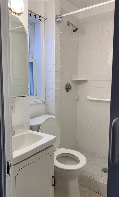 1 bed, 1 bath apartment for rent at 38 Park St Unit A, Glenwood — photo 8 of 8