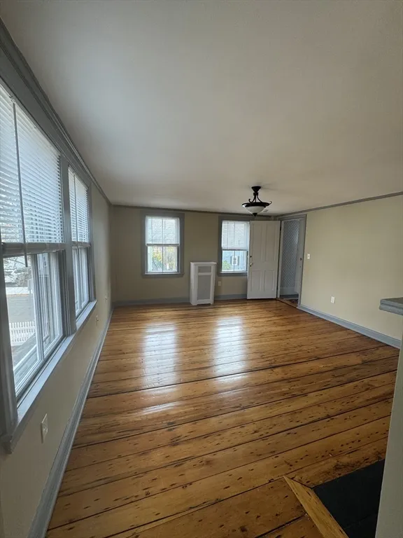 Studio bed, 1 bath apartment for rent at 38 Park St Unit B, Tufts University — photo 3 of 12