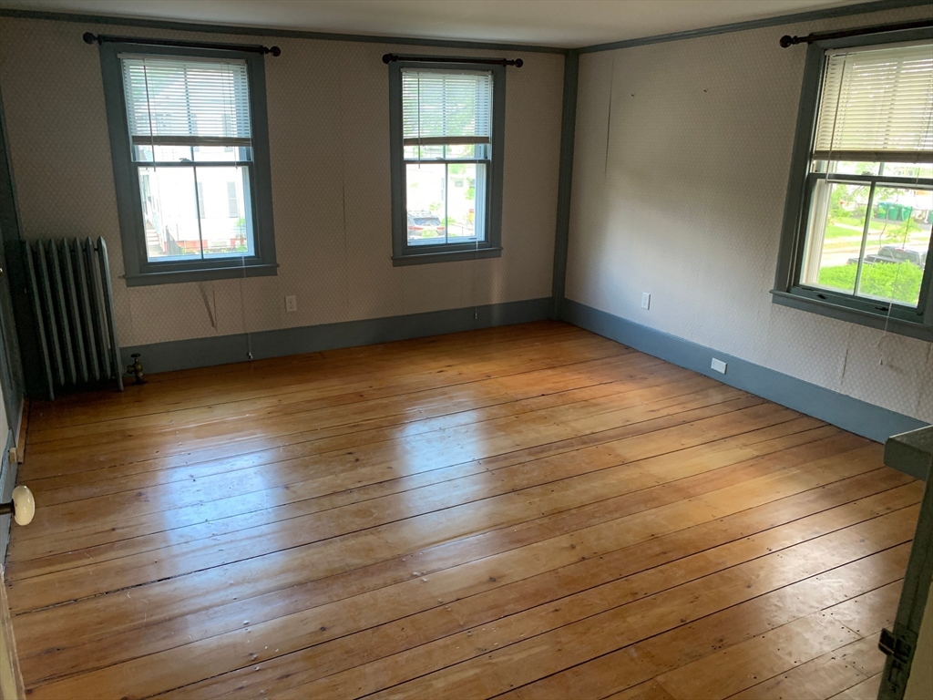 3 bed, 1 bath apartment for rent at 38 Park St Unit C, Medford — photo 16 of 33