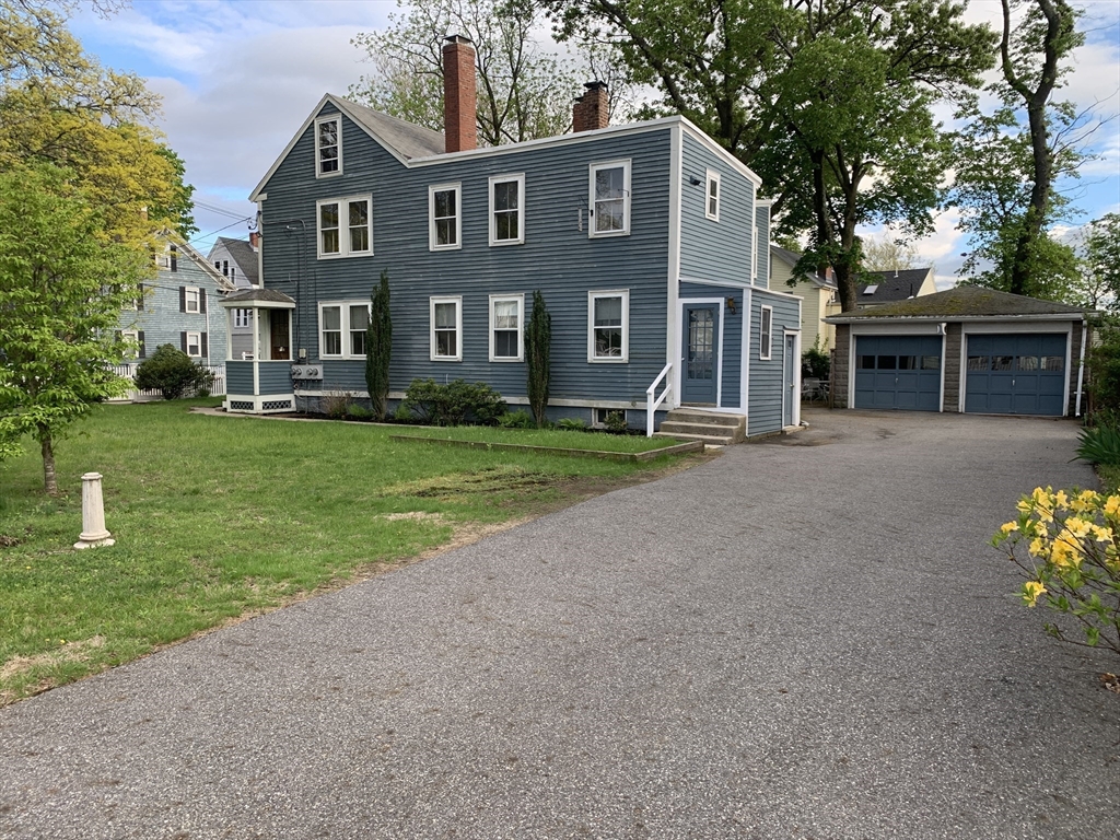 3 bed, 1 bath apartment for rent at 38 Park St Unit C, Medford — photo 2 of 33
