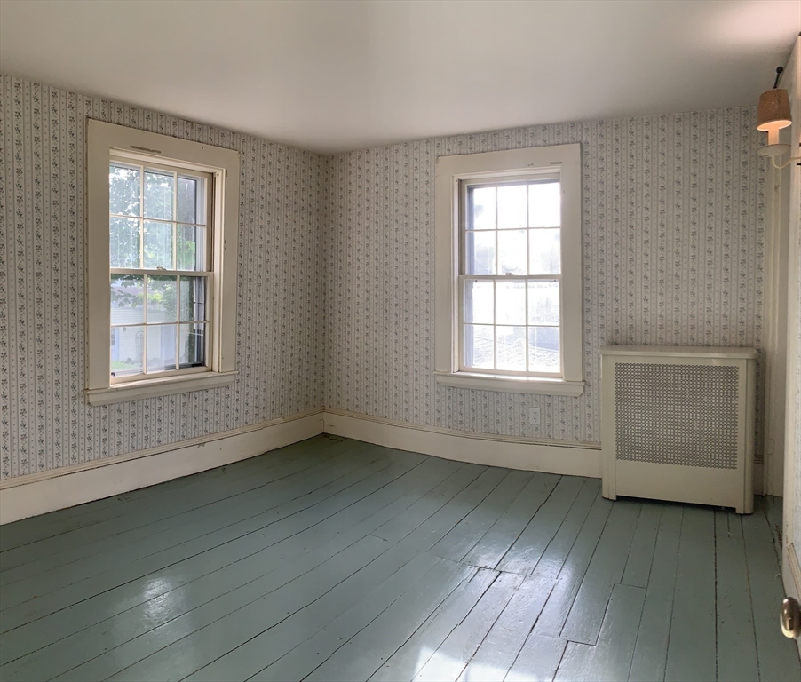 3 bed, 1 bath apartment for rent at 38 Park St Unit C, Medford — photo 19 of 33