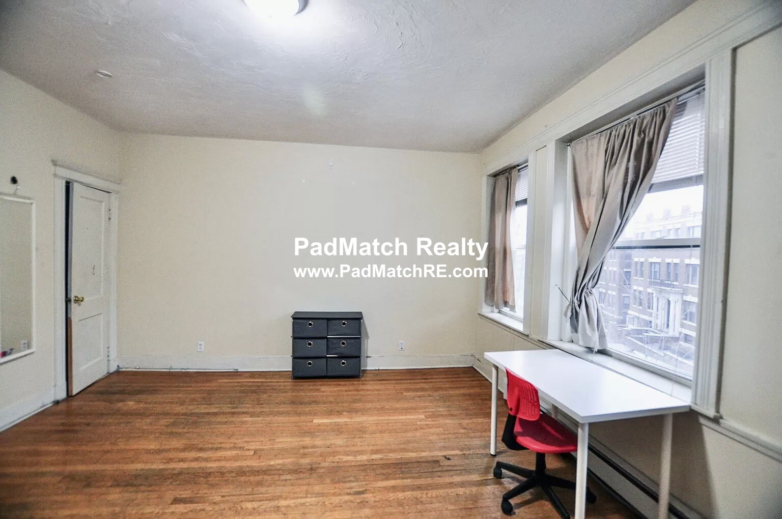 4 bed, 1.5 bath apartment for rent at 38 Park Vale Ave Unit 6, Brighton — photo 14 of 17