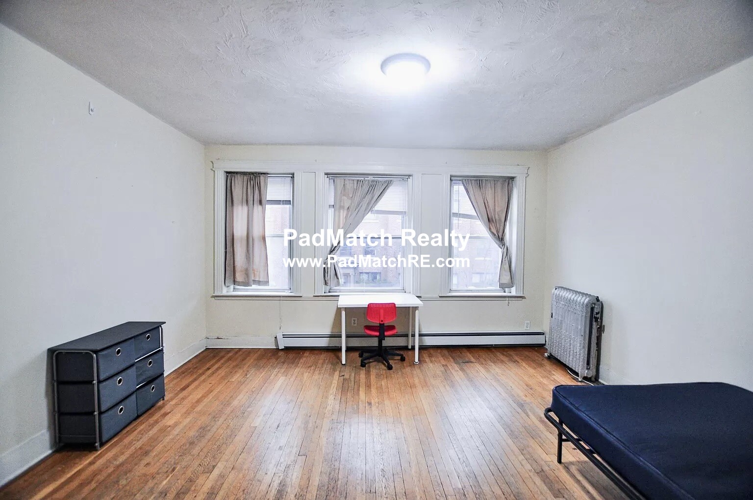 4 bed, 1.5 bath apartment for rent at 38 Park Vale Ave Unit 6, Brighton — photo 13 of 17