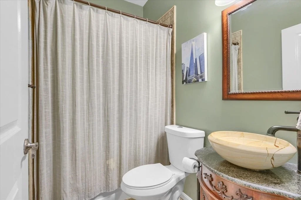 2 bed, 2 bath apartment for rent at 38 Pleasant Unit 4, Dorchester — photo 7 of 18
