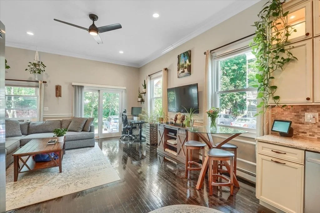 2 bed, 2 bath apartment for rent at 38 Pleasant Unit 4, Dorchester — photo 2 of 18