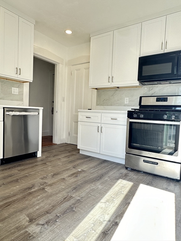 2 bed, 2 bath apartment for rent at 38 Pond St Unit 2, Natick — photo 2 of 15
