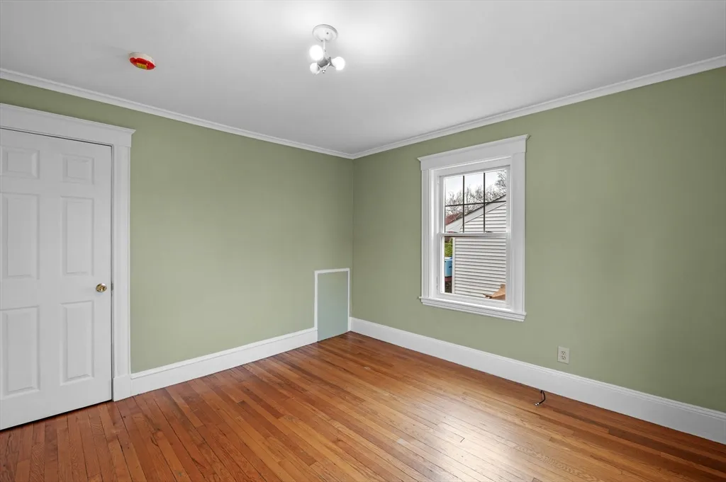 2 bed, 1 bath apartment for rent at 38 Raymond Rd Unit 1, Salem — photo 28 of 35