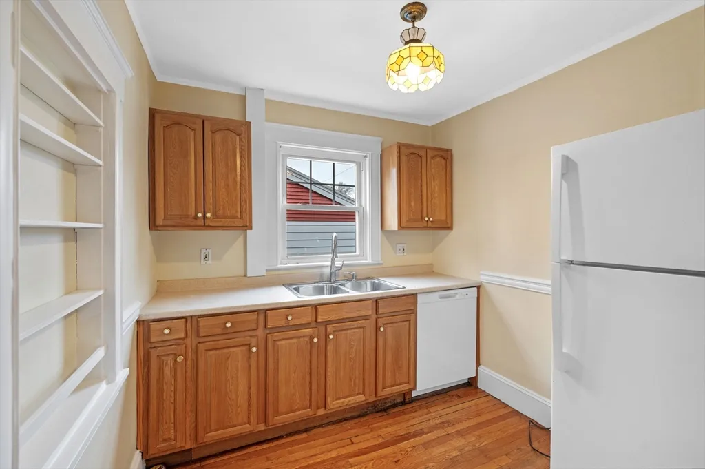2 bed, 1 bath apartment for rent at 38 Raymond Rd Unit 1, Salem — photo 25 of 35