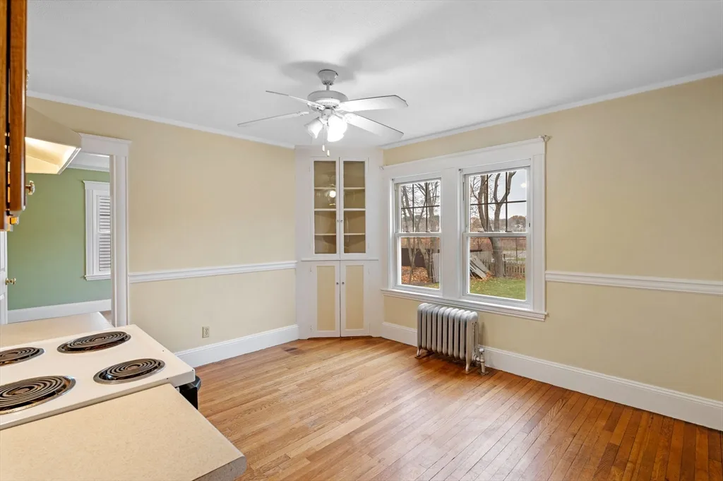 2 bed, 1 bath apartment for rent at 38 Raymond Rd Unit 1, Salem — photo 22 of 35