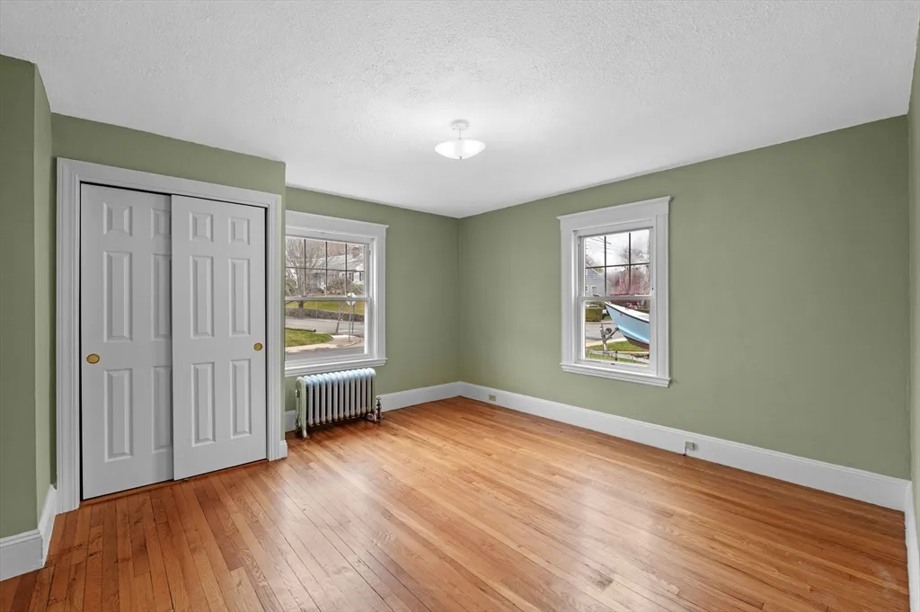 2 bed, 1 bath apartment for rent at 38 Raymond Rd Unit 1, Salem — photo 29 of 35
