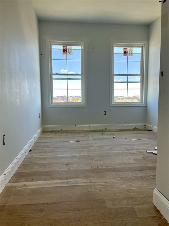 4 bed, 2 bath apartment for rent at 38 Regent St Unit 3, Roxbury — photo 5 of 10