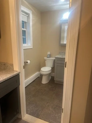 2 bed, 1 bath apartment for rent at 38 Reservoir Unit 1, Holden — photo 17 of 22