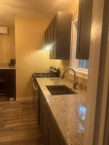 2 bed, 1 bath apartment for rent at 38 Reservoir Unit 1, Holden — photo 3 of 22