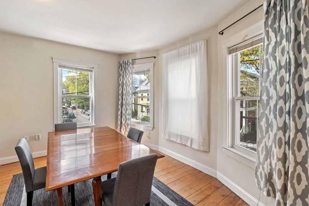 3 bed, 2 bath apartment for rent at 38 Roberts Rd Unit 2, Harvard Square — photo 5 of 14