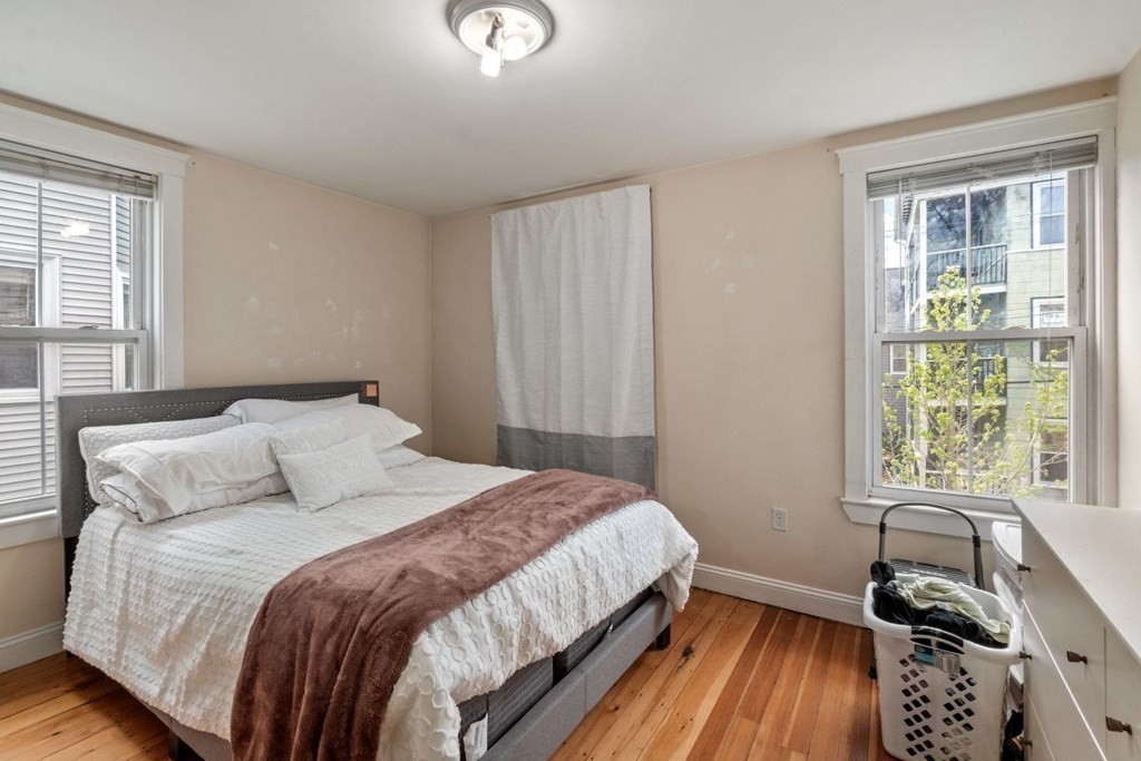3 bed, 2 bath apartment for rent at 38 Roberts Rd Unit 2, Harvard Square — photo 12 of 14