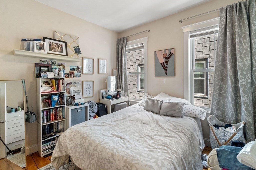 3 bed, 2 bath apartment for rent at 38 Roberts Rd Unit 2, Harvard Square — photo 8 of 14