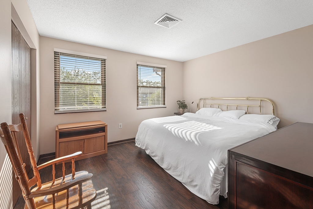 2 bed, 1 bath apartment for rent at 38 Rocky Nook Unit 38, Malden — photo 20 of 29