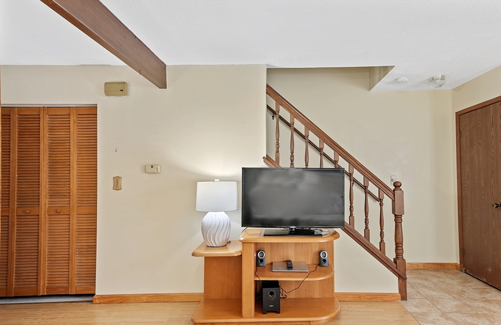 2 bed, 1 bath apartment for rent at 38 Rocky Nook Unit 38, Malden — photo 14 of 29