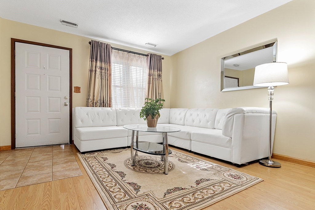 2 bed, 1 bath apartment for rent at 38 Rocky Nook Unit 38, Malden — photo 5 of 29