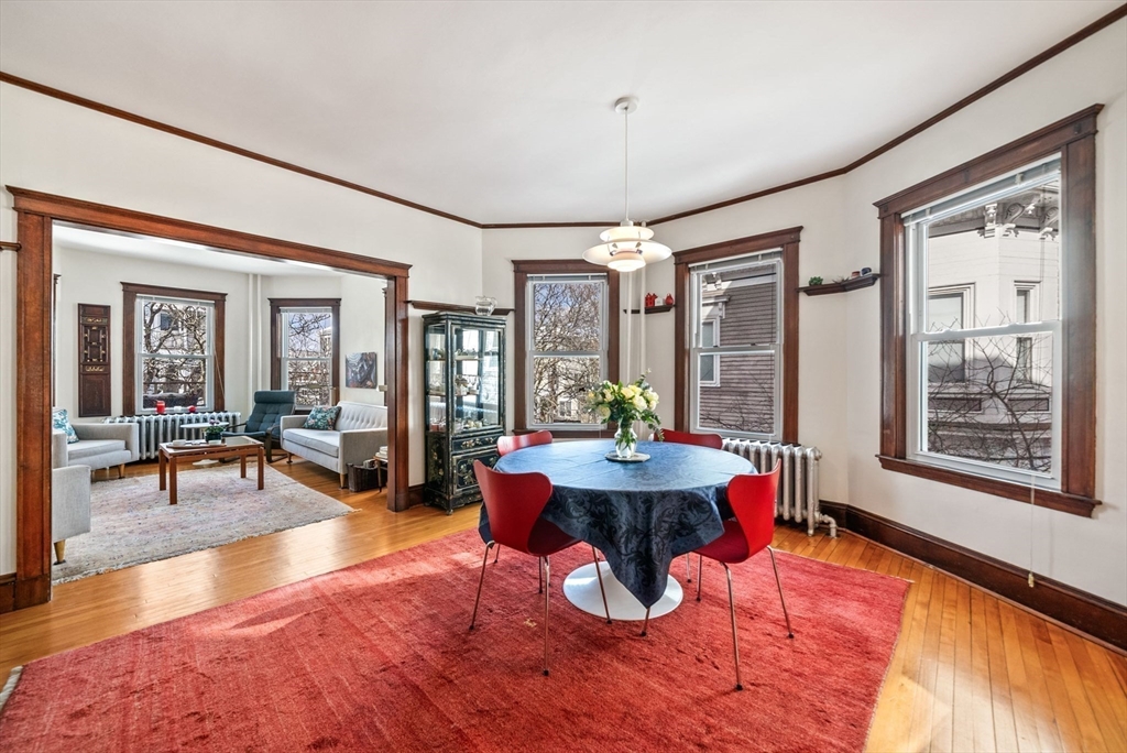 4 bed, 1 bath apartment for rent at 38 Russell St Unit 2, Cambridge — photo 8 of 33