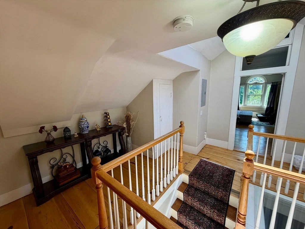 3 bed, 2 bath apartment for rent at 38 Salem St Unit B, Reading — photo 30 of 35