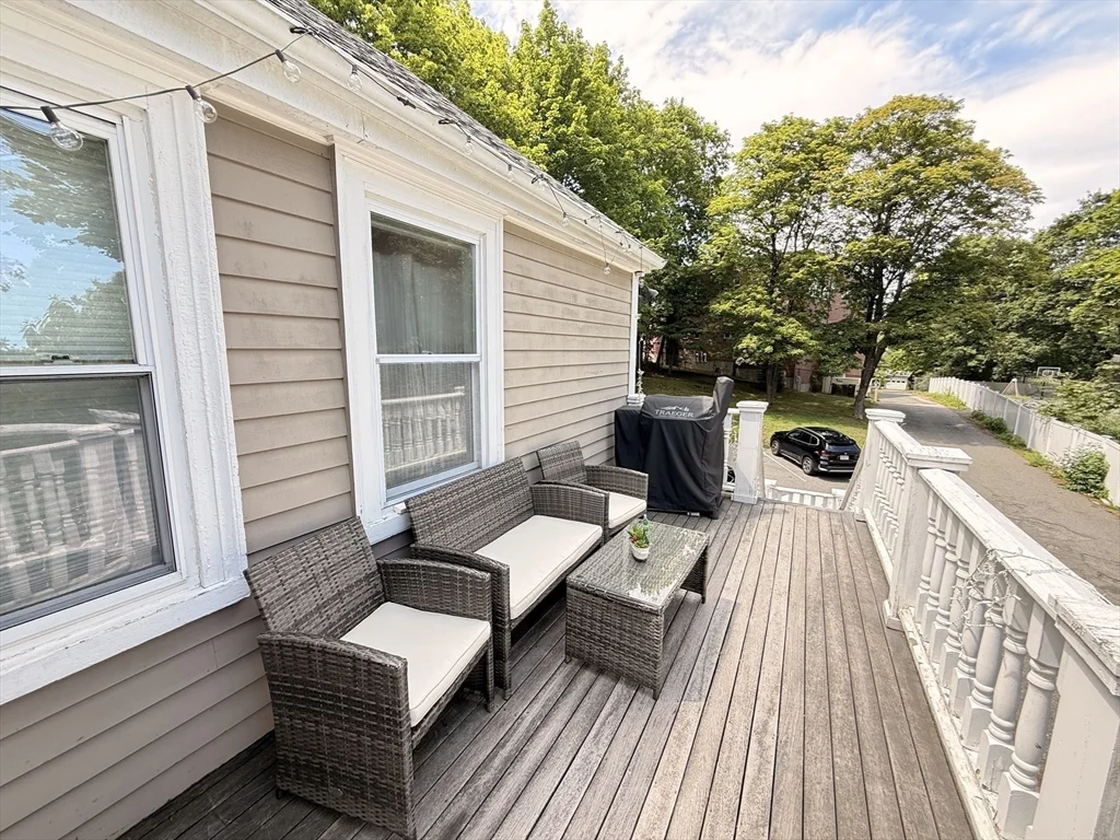 3 bed, 2 bath apartment for rent at 38 Salem St Unit B, Reading — photo 32 of 35