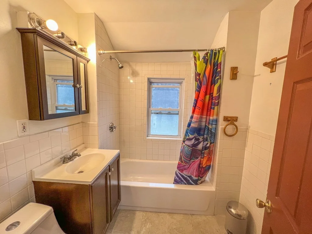 3 bed, 1 bath apartment for rent at 38 Sewall St Unit 3, Winter Hill — photo 12 of 12