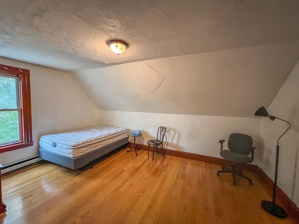 3 bed, 1 bath apartment for rent at 38 Sewall St Unit 3, Winter Hill — photo 10 of 12