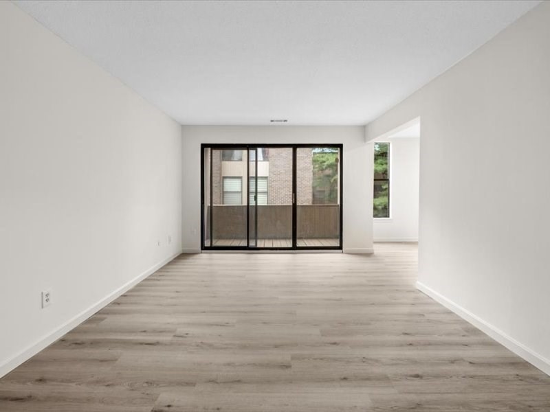 2 bed, 1 bath apartment for rent at 38 Shrewsbury Green Unit F, Shrewsbury — photo 6 of 15