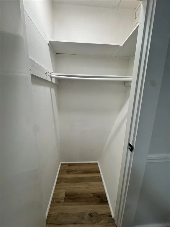 1 bed, 1 bath apartment for rent at 38 Spring Unit 2R, Spring Hill — photo 9 of 17