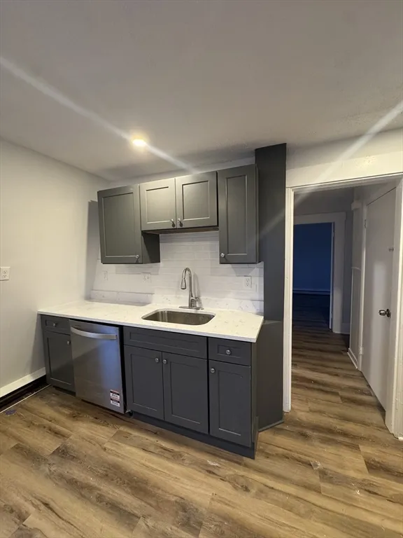 2 bed, 1 bath apartment for rent at 38 Spring Unit 3, Spring Hill — photo 2 of 22