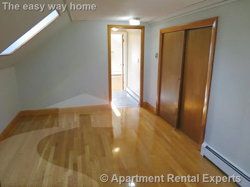 4 bed, 2 bath apartment for rent at 38 Sterling St Unit 2, Tufts — photo 14 of 20
