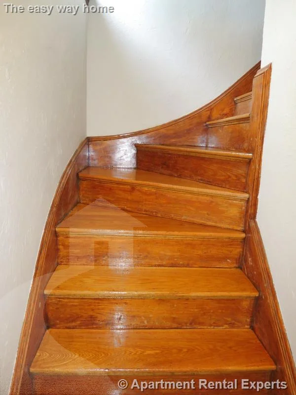 4 bed, 2 bath apartment for rent at 38 Sterling St Unit 2, Tufts — photo 19 of 20