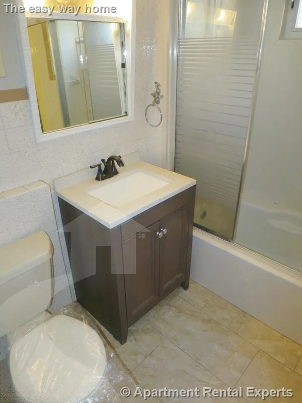 4 bed, 2 bath apartment for rent at 38 Sterling St Unit 2, Tufts — photo 7 of 20
