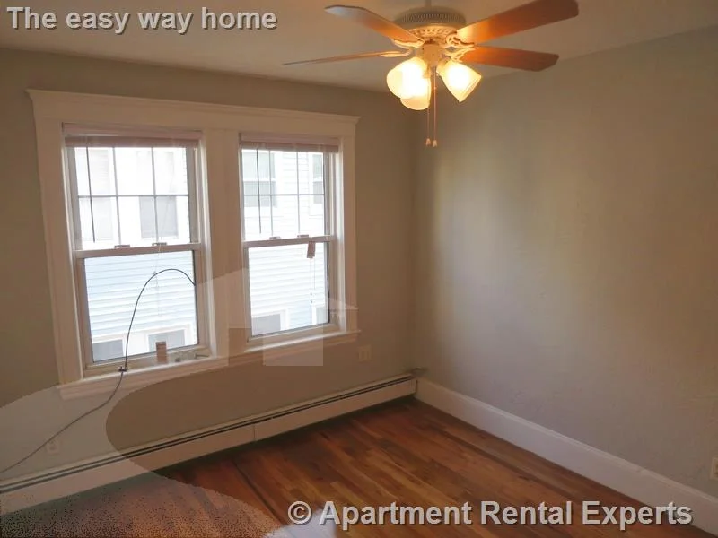 4 bed, 2 bath apartment for rent at 38 Sterling St Unit 2, Tufts — photo 6 of 20