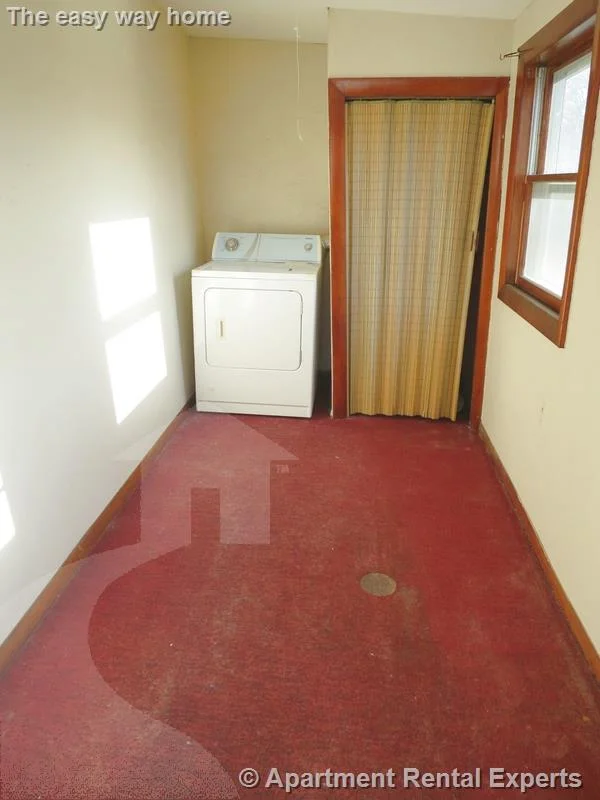 4 bed, 2 bath apartment for rent at 38 Sterling St Unit 2, Tufts — photo 13 of 20