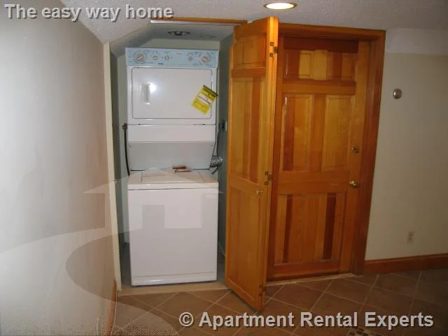 1 bed, 1 bath apartment for rent at 38 Sterling St Unit BSMT, Teele Square — photo 6 of 8