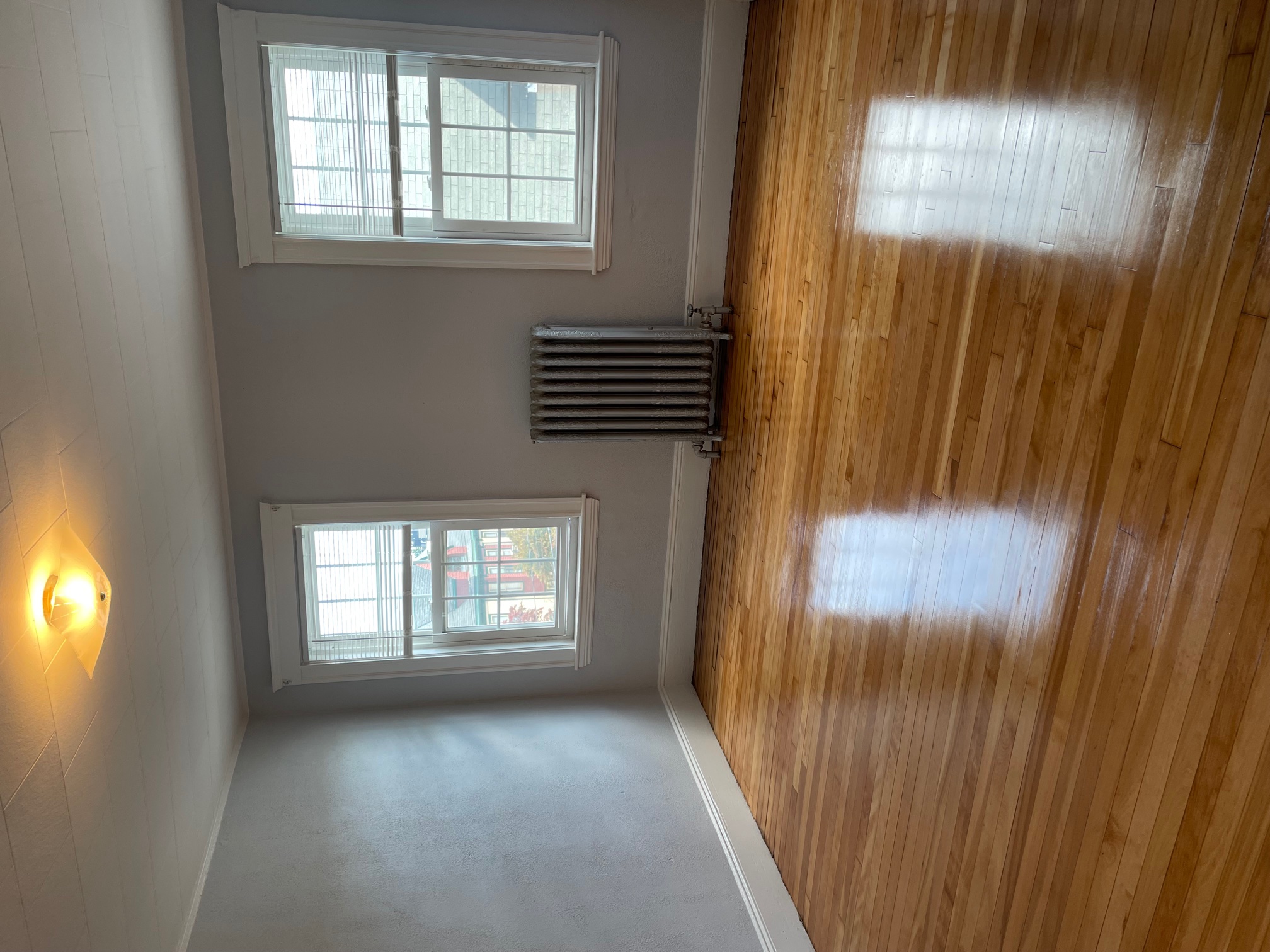 3 bed, 1 bath apartment for rent at 38 Surrey Unit 2, Brighton — photo 6 of 11