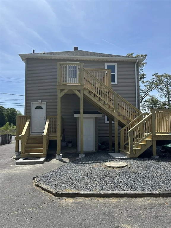 2 bed, 1 bath apartment for rent at 38 Taunton Ave Unit 2, Seekonk — photo 11 of 13