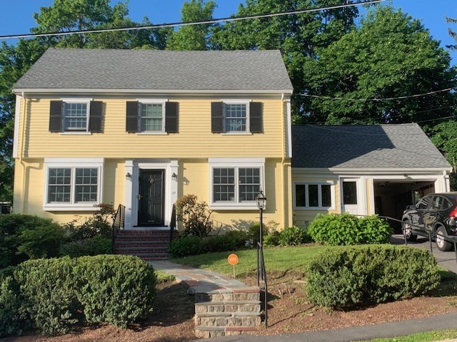 3 bed, 1 bath apartment for rent at 38 Tennyson Rd, Newton — photo 1 of 28
